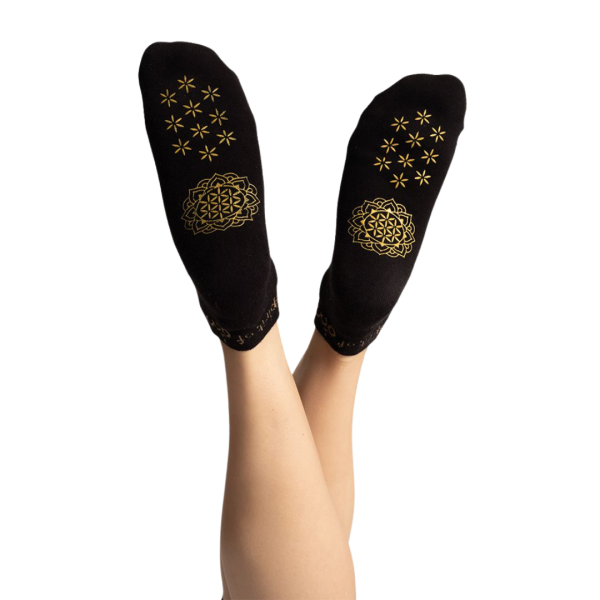 Spirit of Om Rutschfeste Yoga Socken Adhara - schwarz-gold