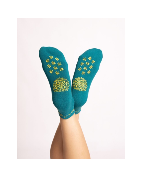 Spirit of Om Rutschfeste Yoga Socken Adhara - alatsee-gold